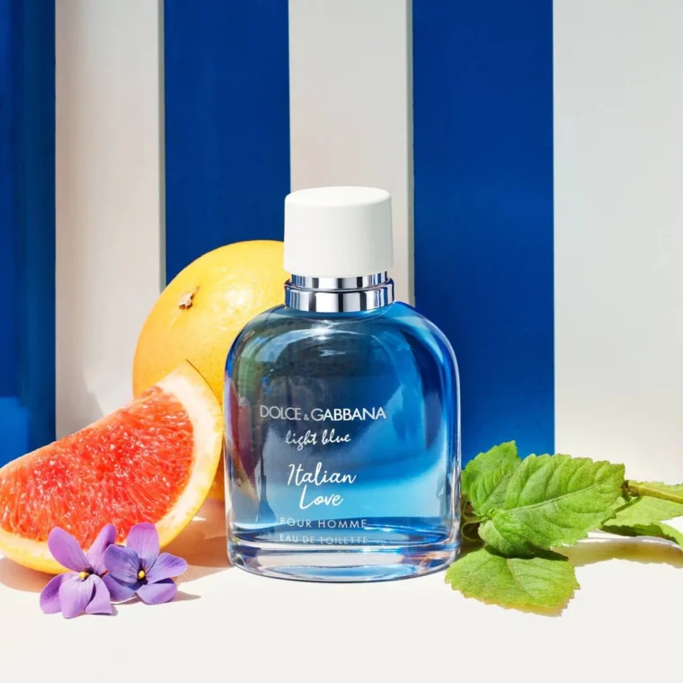 photo_5832436082275371624_y